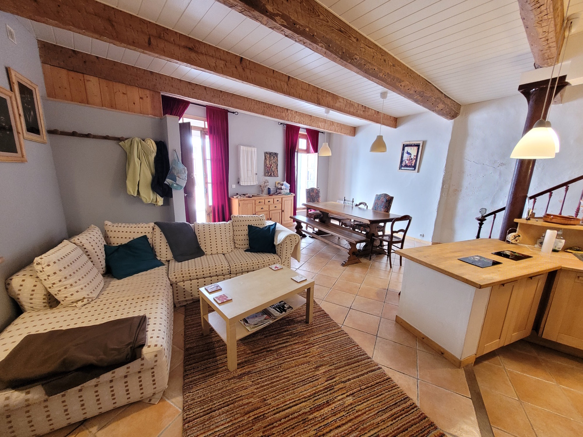 5 Bed, 2 Bath, HouseFor Sale, Murviel Les Beziers, Herault, Languedoc-Roussillon, 34490