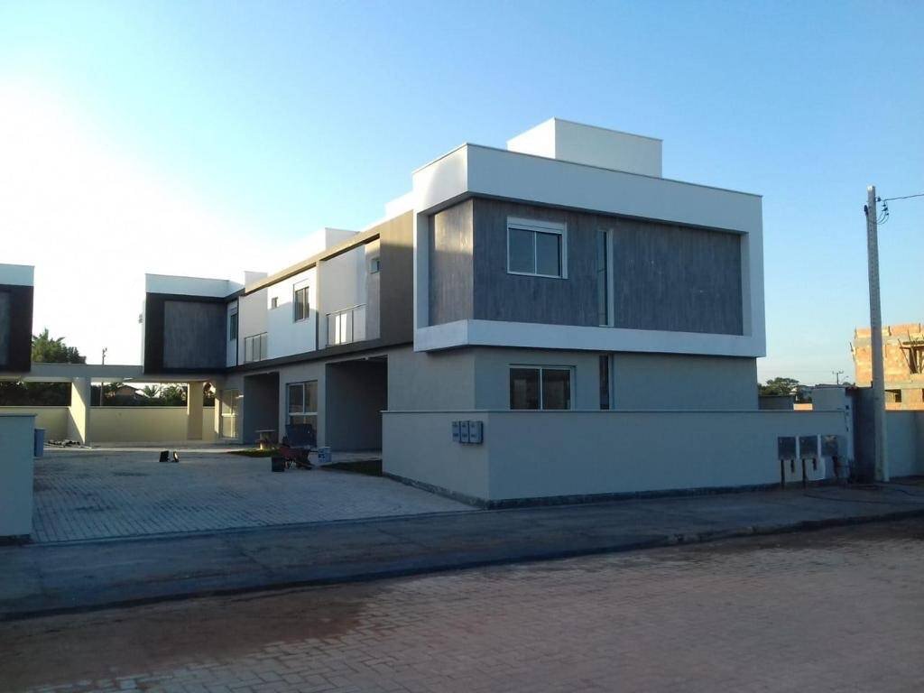 3 Bed, 2 Bath, HouseFor Sale, Morro das Pedras, Santa Catarina, 88066-018