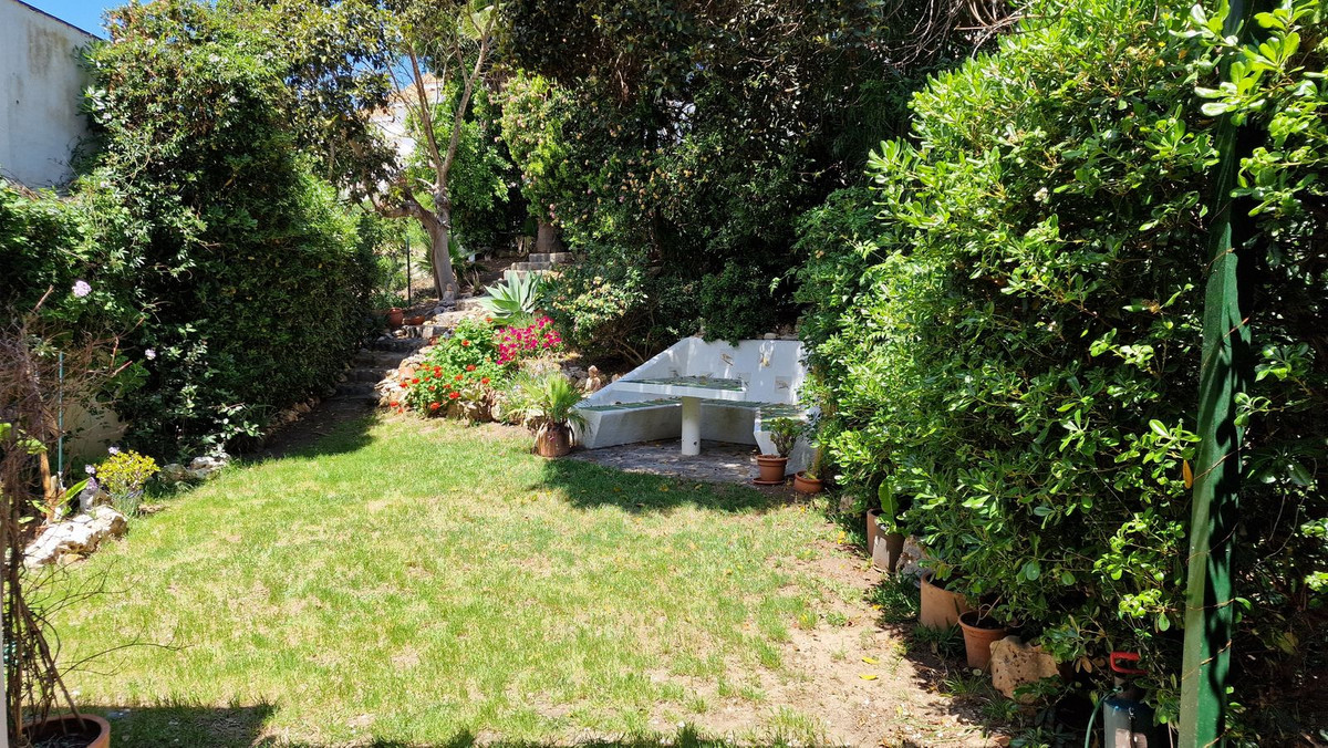 3 Bed, 3 Bath, HouseFor Sale, La Duquesa, Malaga