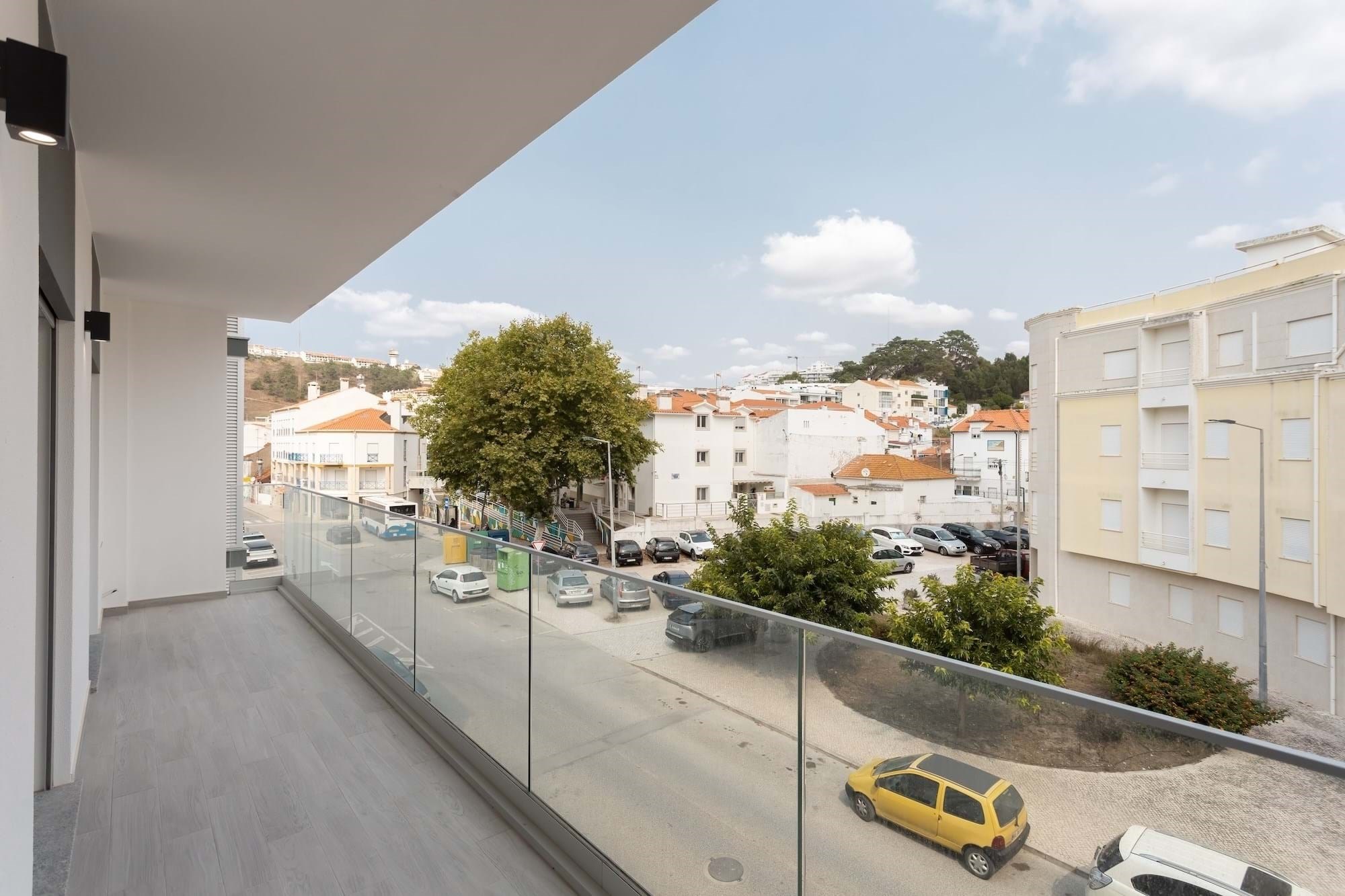 3 Bed, 2 Bath, ApartmentFor Sale, Nazaré, Leiria, 2450-100
