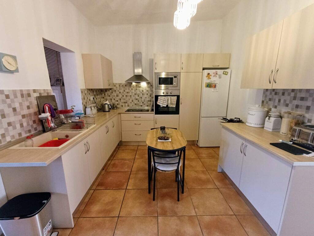 3 Bed, 1 Bath, HouseFor Sale, Oliva, Valencia, 46780