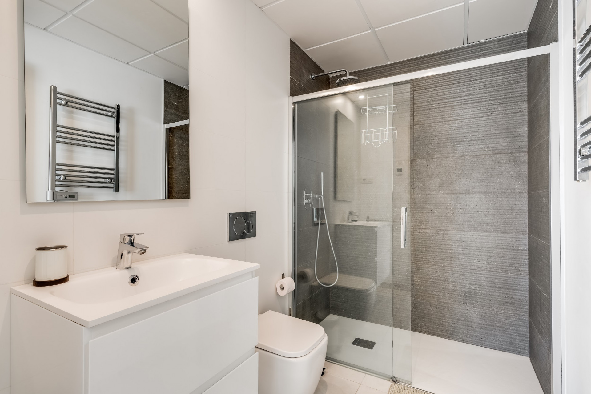 4 Bed, 3 Bath, HouseFor Sale, Estepona, Malaga