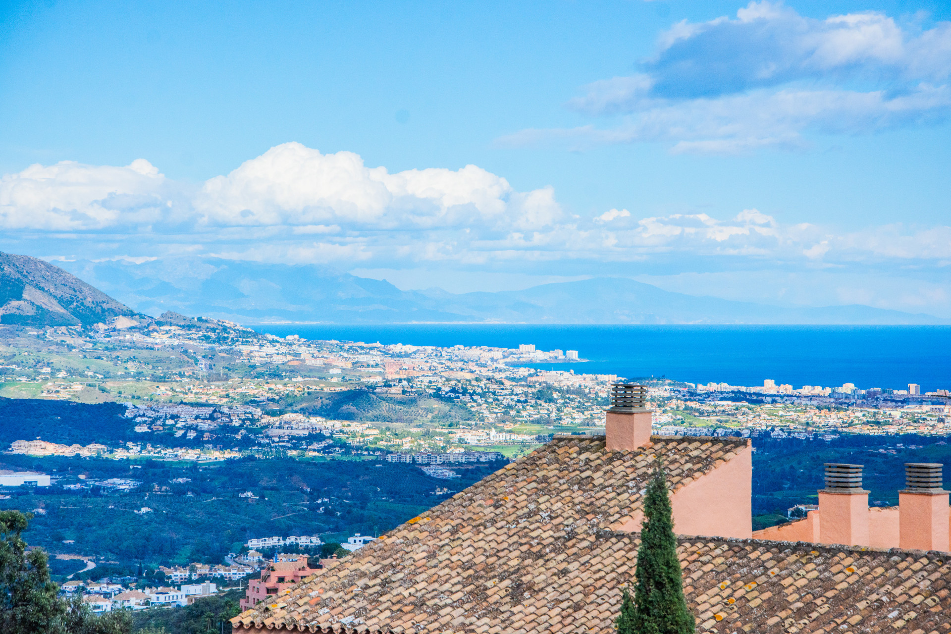 3 Bed, 3 Bath, ApartmentFor Sale, Marbella, Malaga