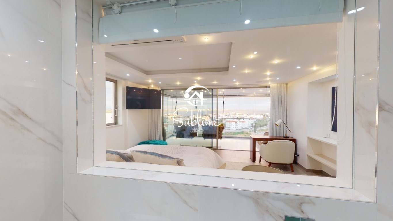 5 Bed, 3 Bath, ApartmentFor Sale, Lagos, Faro, 8600-776