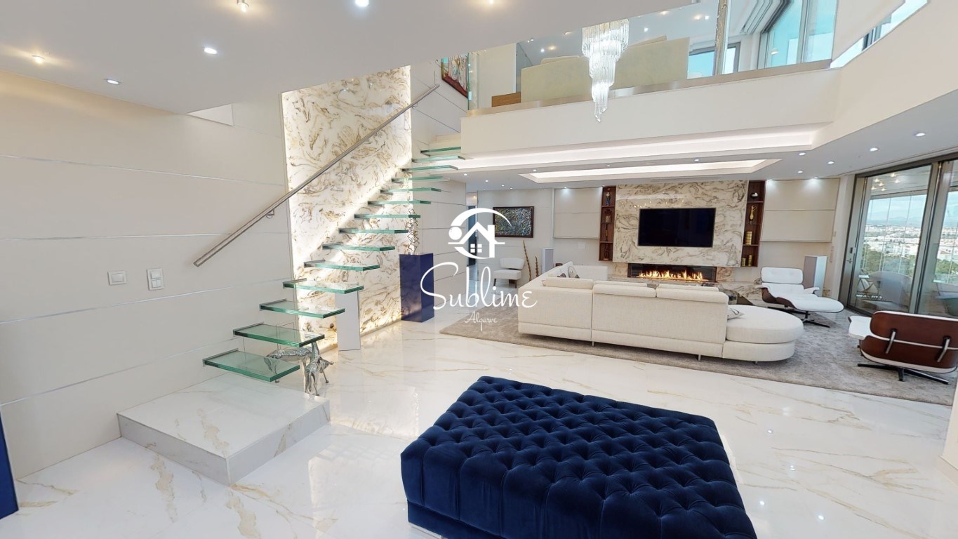 5 Bed, 3 Bath, ApartmentFor Sale, Lagos, Faro, 8600-776