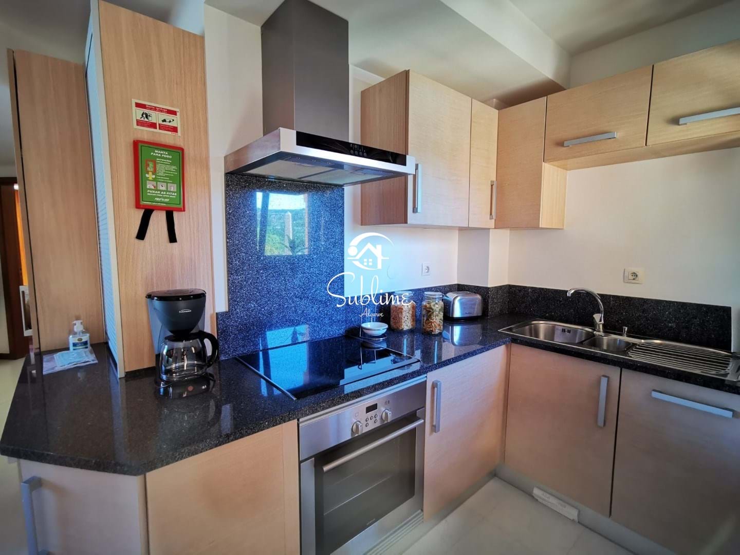 3 Bed, 1 Bath, HouseFor Sale, Praia da Luz, Lagos, Faro, 8600-101