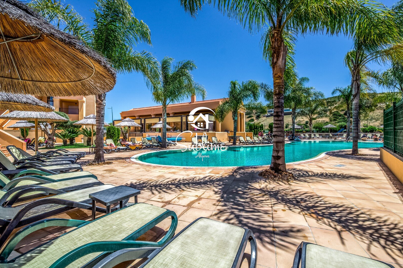 3 Bed, 1 Bath, HouseFor Sale, Praia da Luz, Lagos, Faro, 8600-101