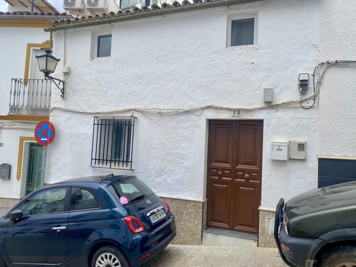 3 Bed, 1 Bath, HouseFor Sale, Olvera, Andalucia