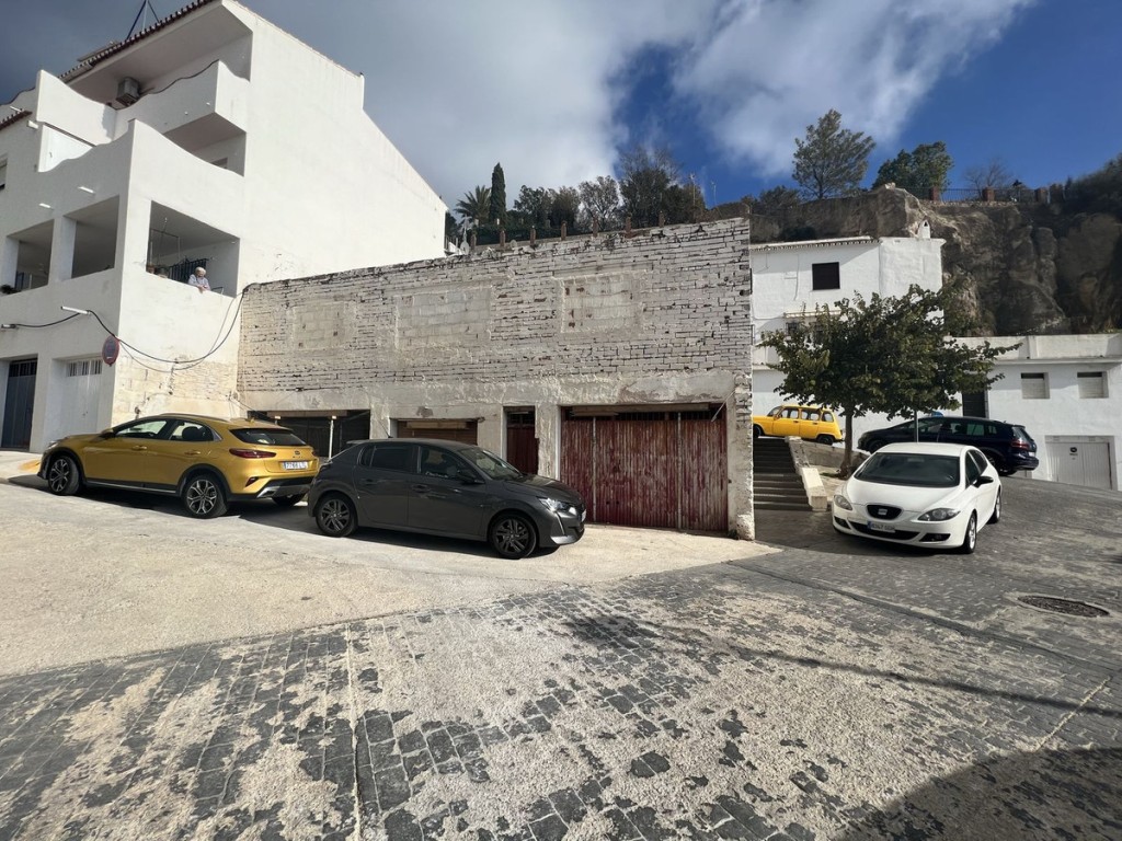 Land, For Sale