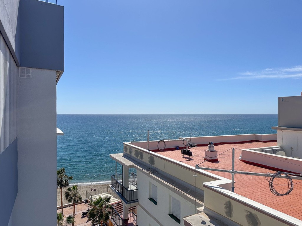 1 Bed, 1 Bath, ApartmentFor Sale, Fuengirola, Malaga