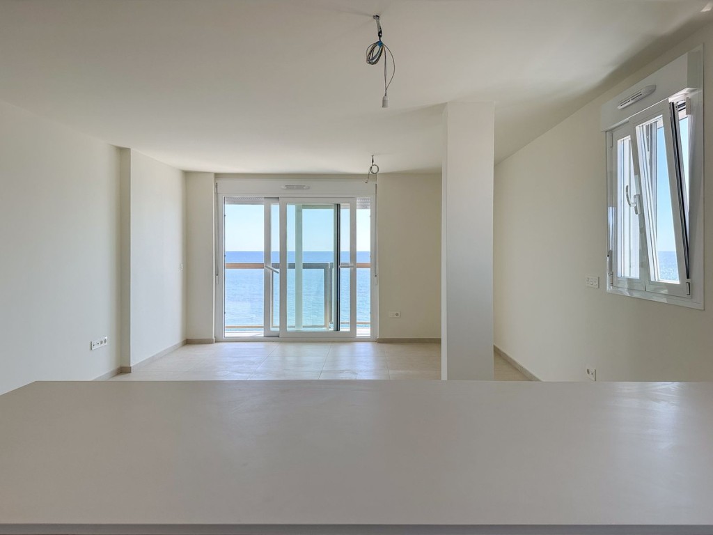 1 Bed, 1 Bath, ApartmentFor Sale, Fuengirola, Malaga