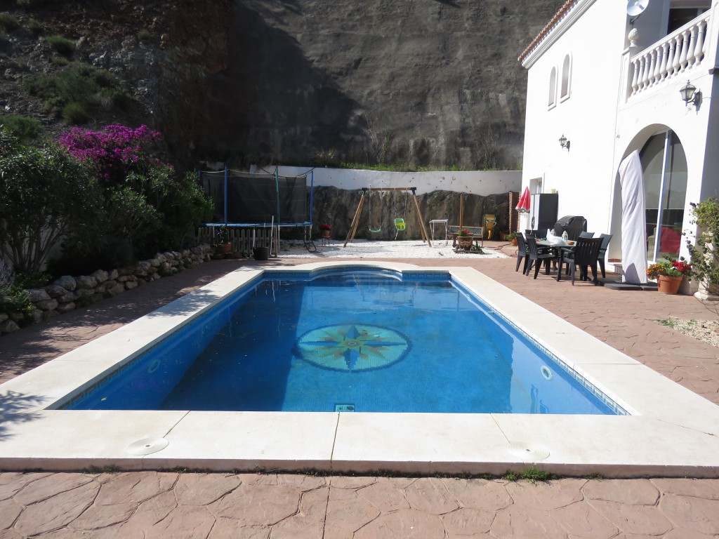 4 Bed, 3 Bath, HouseFor Sale, Alhaurin el Grande, Malaga