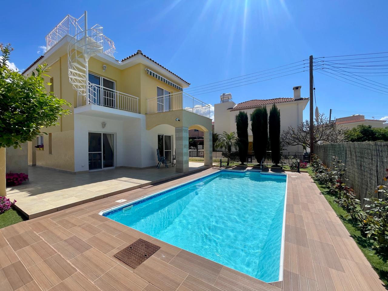 3 Bed, 2 Bath, HouseFor Sale, Paphos, Paphos
