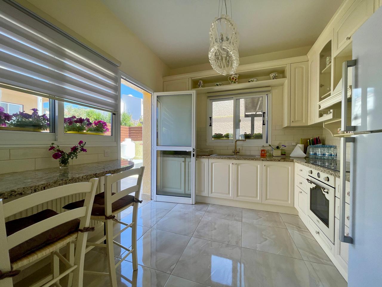 3 Bed, 2 Bath, HouseFor Sale, Paphos, Paphos