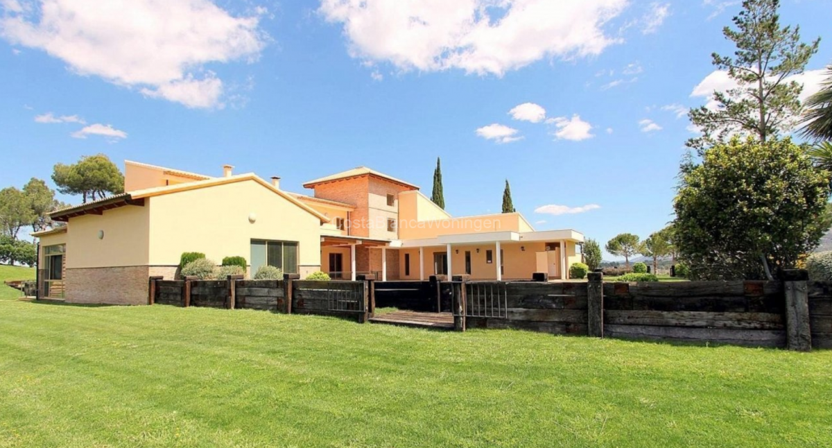 6 Bed, 8 Bath, HouseFor Sale, Penaguila, Alicante 6 Bed, 8 Bath, HouseFor Sale, Penaguila, Alicante