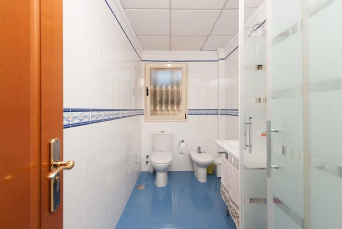 5 Bed, 4 Bath, HouseFor Sale, Torremolinos, Malaga