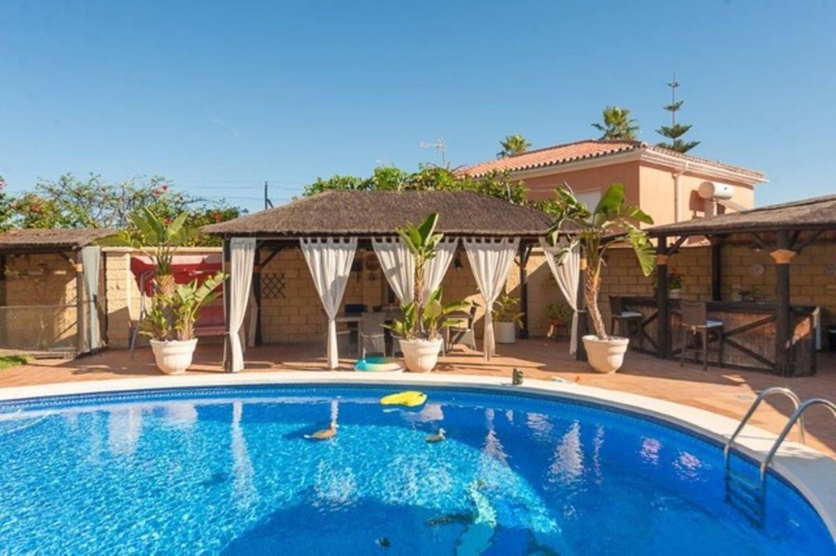 5 Bed, 4 Bath, HouseFor Sale, Torremolinos, Malaga