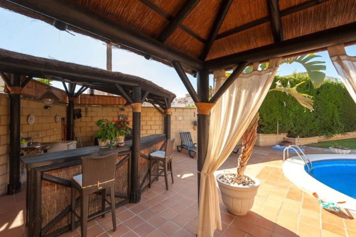 5 Bed, 4 Bath, HouseFor Sale, Torremolinos, Malaga