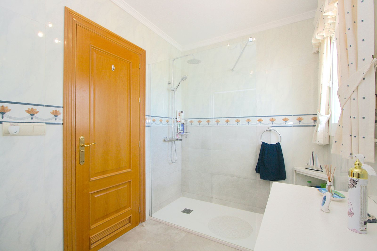 5 Bed, 4 Bath, HouseFor Sale, Mijas Golf, Malaga