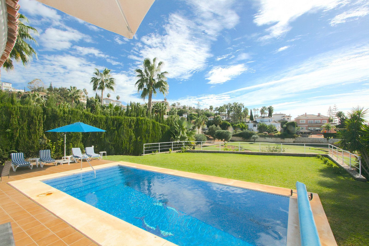 5 Bed, 4 Bath, HouseFor Sale, Mijas Golf, Malaga