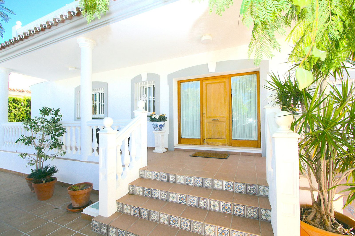 5 Bed, 4 Bath, HouseFor Sale, Mijas Golf, Malaga