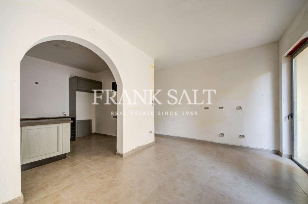 3 Bed, ApartmentFor Sale, Marsalforn, Gozo