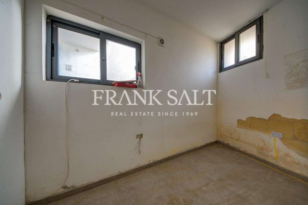 3 Bed, ApartmentFor Sale, Marsalforn, Gozo