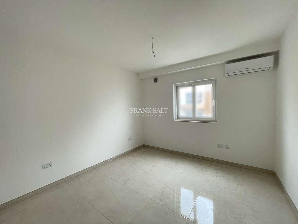 2 Bed, ApartmentFor Sale, Marsascala, Malta