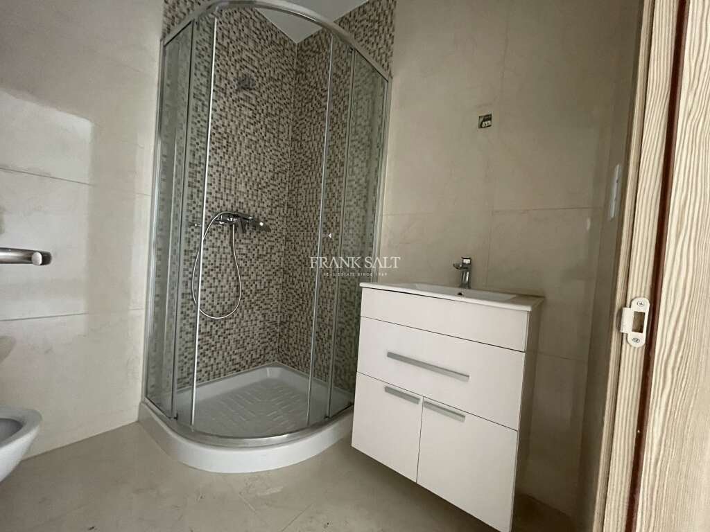 2 Bed, ApartmentFor Sale, Marsascala, Malta