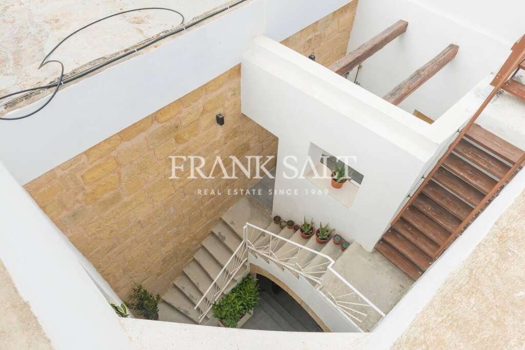 2 Bed, HouseFor Sale, Cospicua, Malta