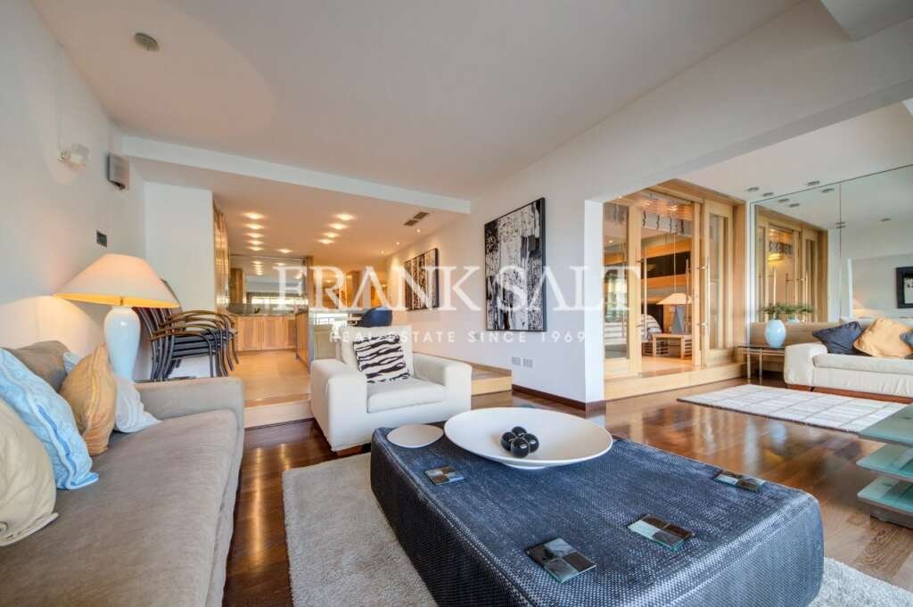 3 Bed, ApartmentFor Sale, Portomaso, Malta