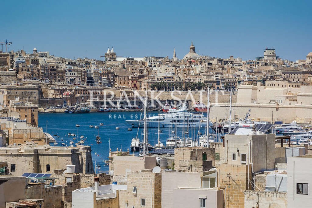 HouseFor Sale, Cospicua, Malta