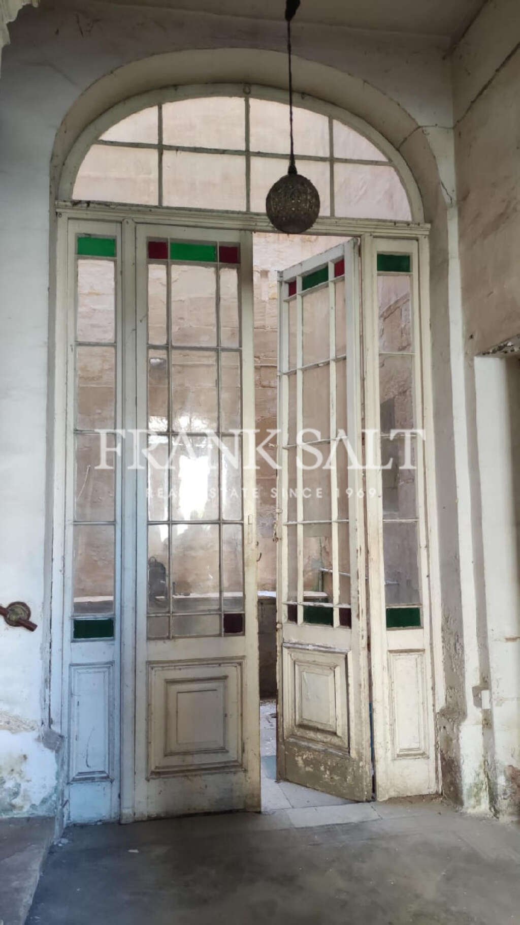 Commercial Property, For Sale