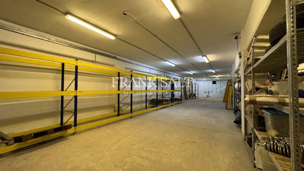 Commercial Property, For Sale