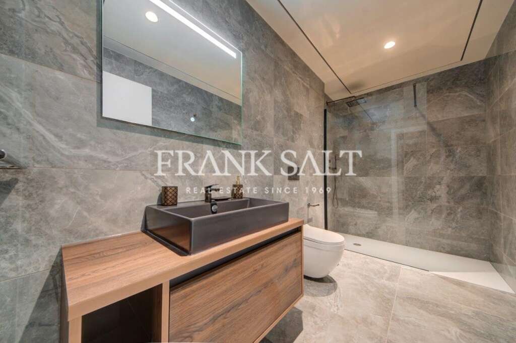 1 Bed, ApartmentFor Sale, Mercury Towers, Malta