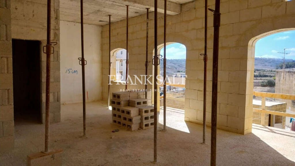 1 Bed, ApartmentFor Sale, Marsalforn, Gozo