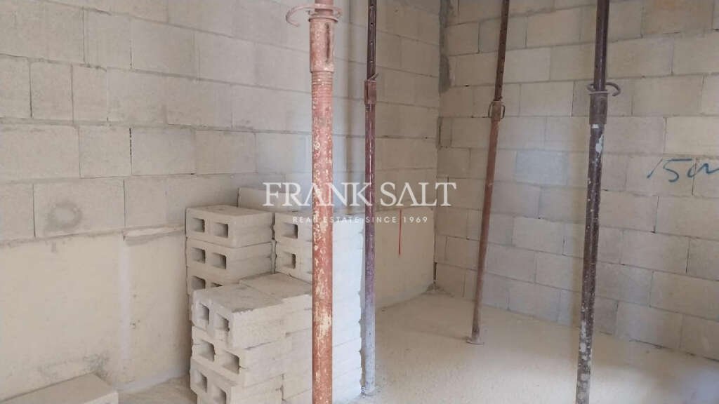 1 Bed, ApartmentFor Sale, Marsalforn, Gozo