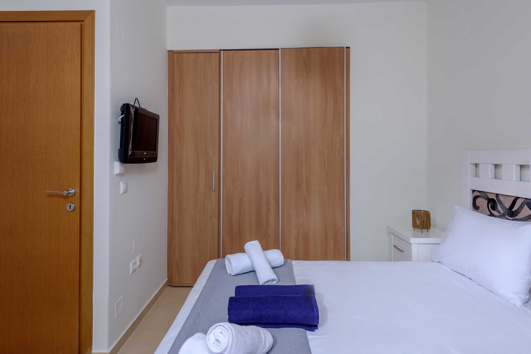 3 Bed, 1 Bath, HouseFor Sale, Chania, Crete