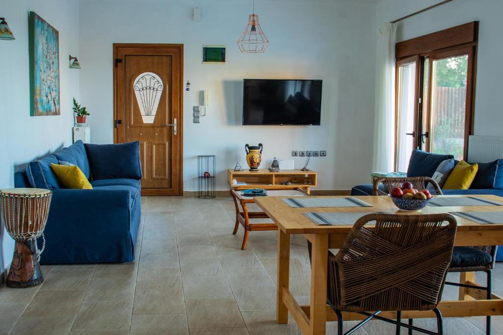 3 Bed, 2 Bath, HouseFor Sale, Chania, Crete