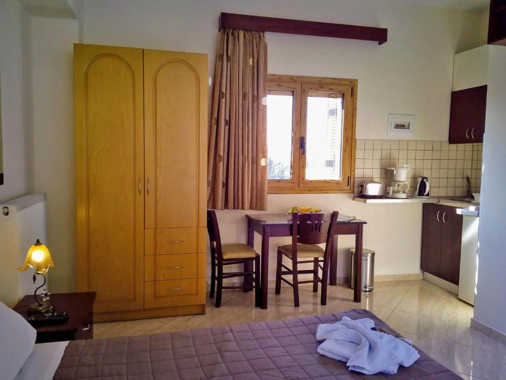 5 Bed, 4 Bath, HouseFor Sale, Chania, Crete