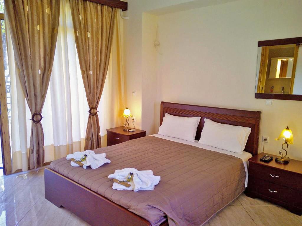 5 Bed, 4 Bath, HouseFor Sale, Chania, Crete