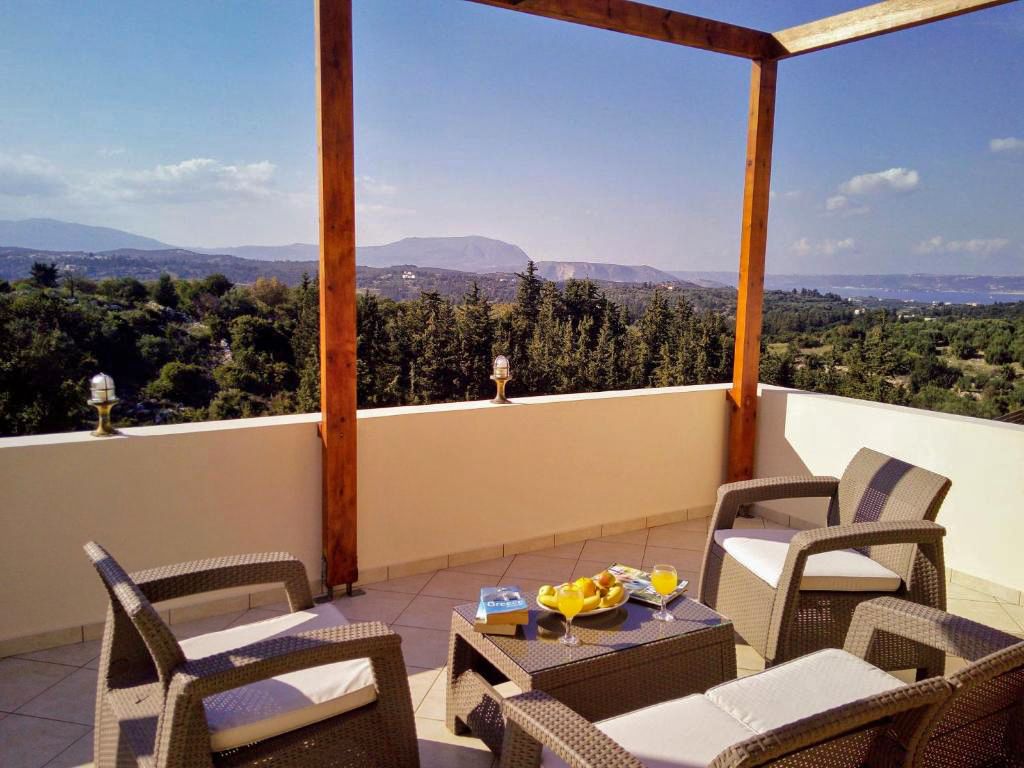 5 Bed, 4 Bath, HouseFor Sale, Chania, Crete