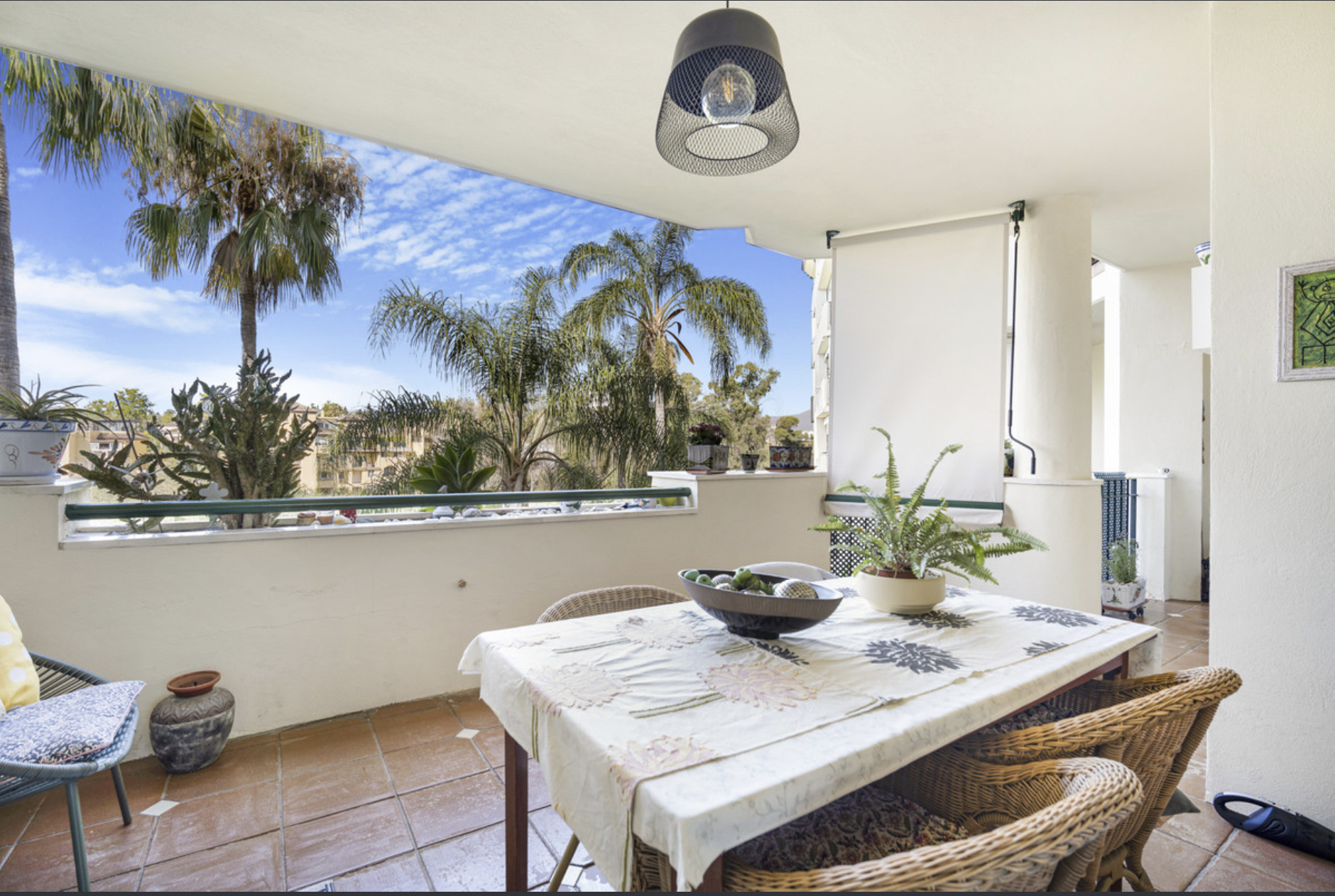 2 Bed, 2 Bath, ApartmentFor Sale, San Pedro de Alcantara, Malaga