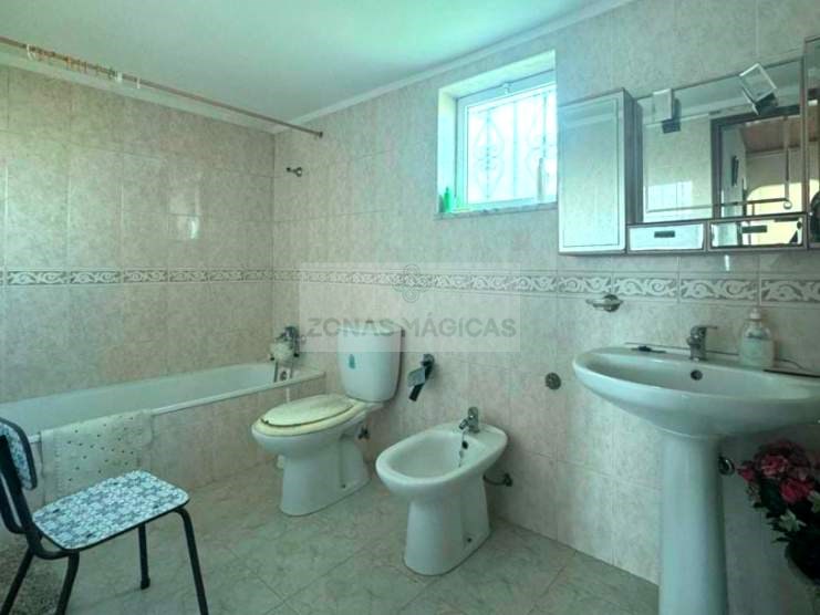 3 Bed, 1 Bath, HouseFor Sale, Lagos, Faro, 8600-250