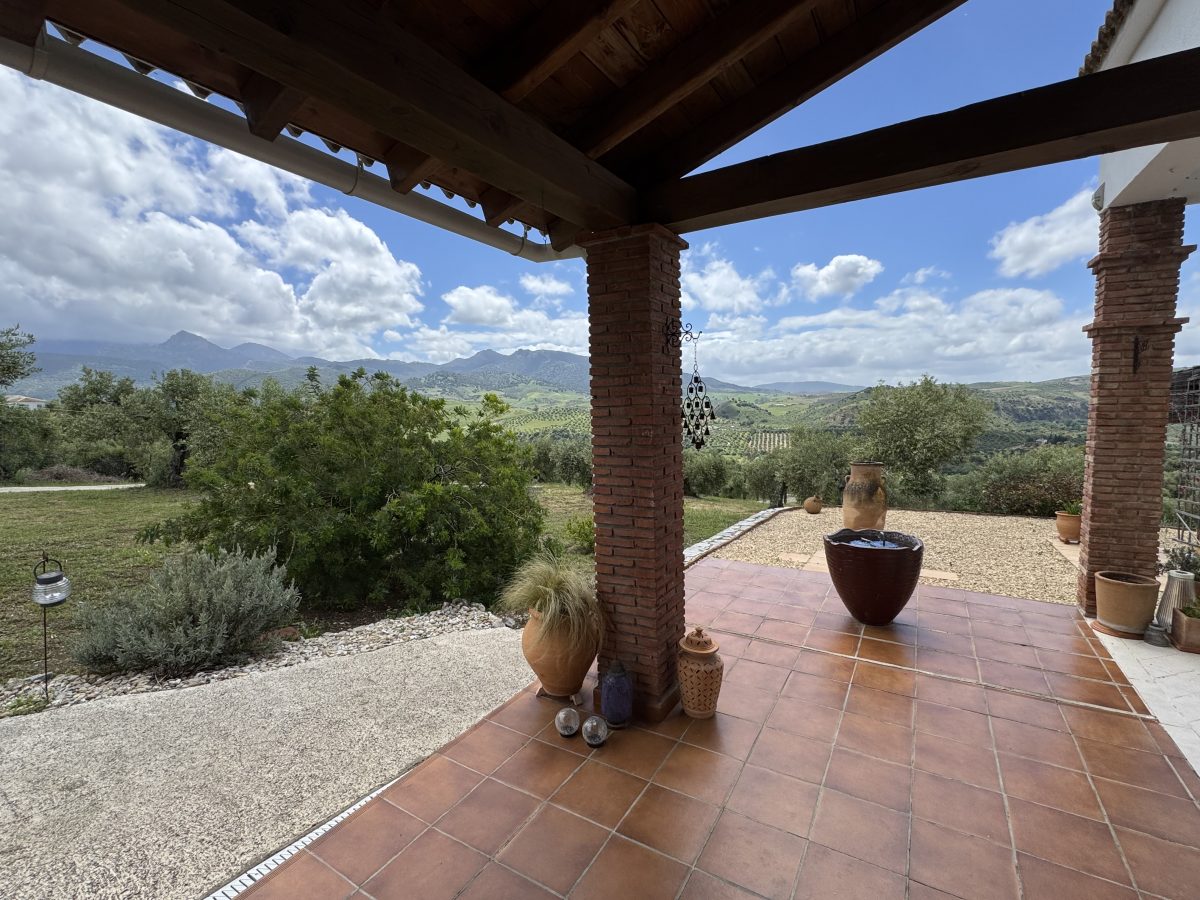 2 Bed, 2 Bath, HouseFor Sale, Algodonales, Andalucia