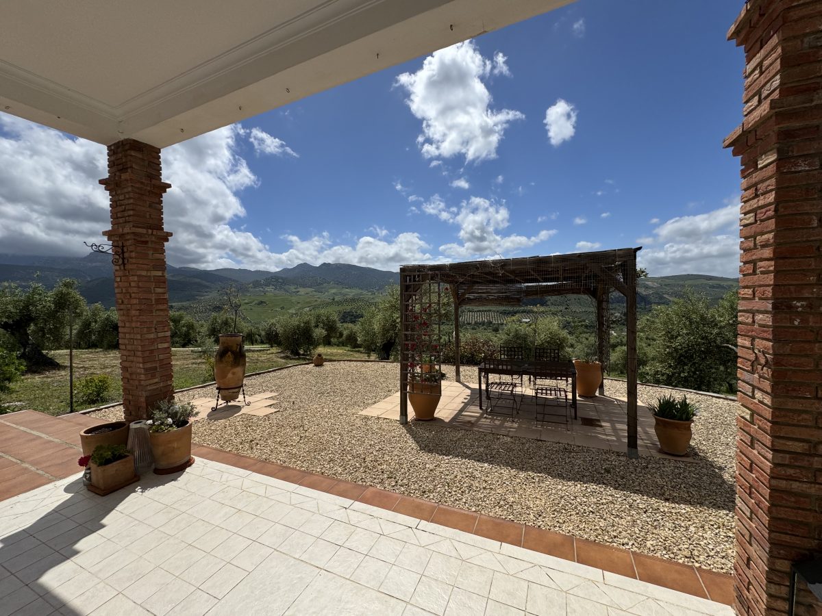 2 Bed, 2 Bath, HouseFor Sale, Algodonales, Andalucia