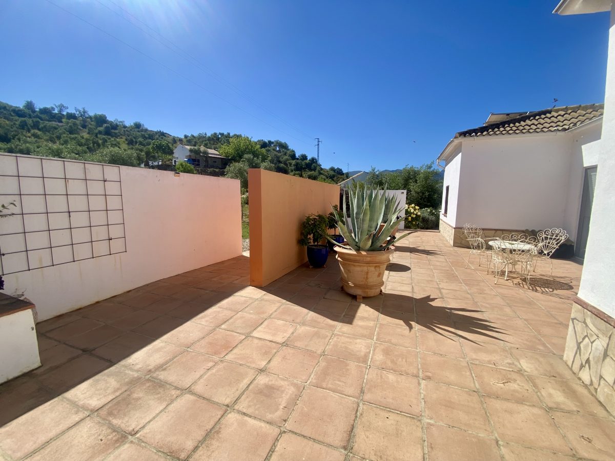 2 Bed, 2 Bath, HouseFor Sale, Algodonales, Andalucia