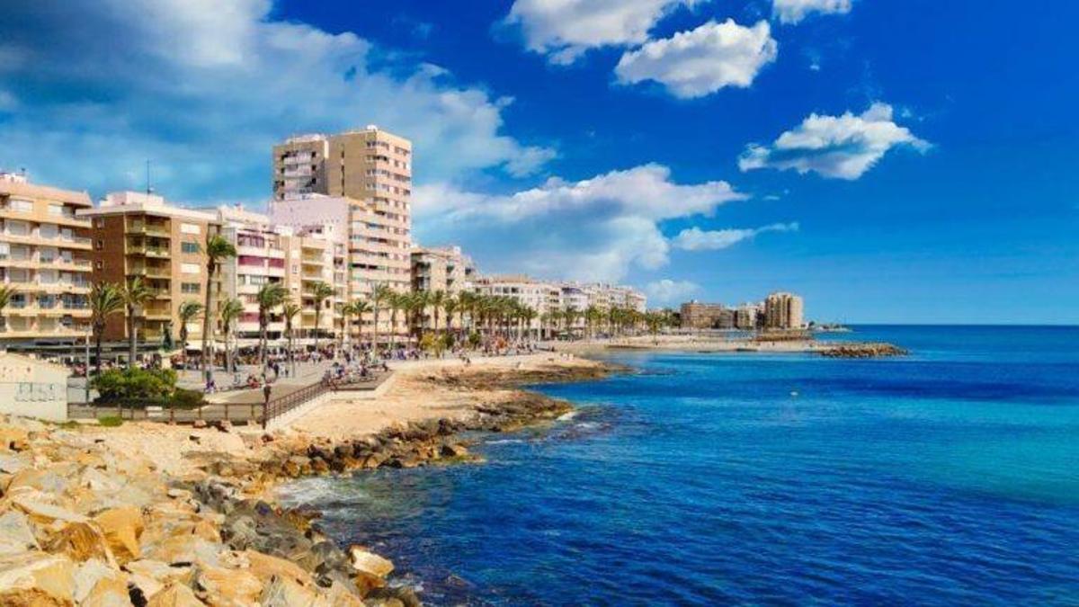 1 Bed, 1 Bath, ApartmentFor Sale, Torrevieja, Alicante