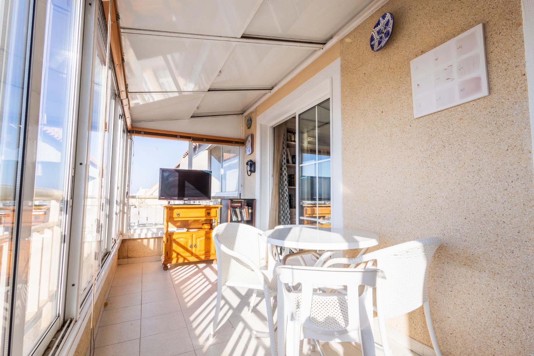 2 Bed, 1 Bath, ApartmentFor Sale, Torrevieja, Alicante