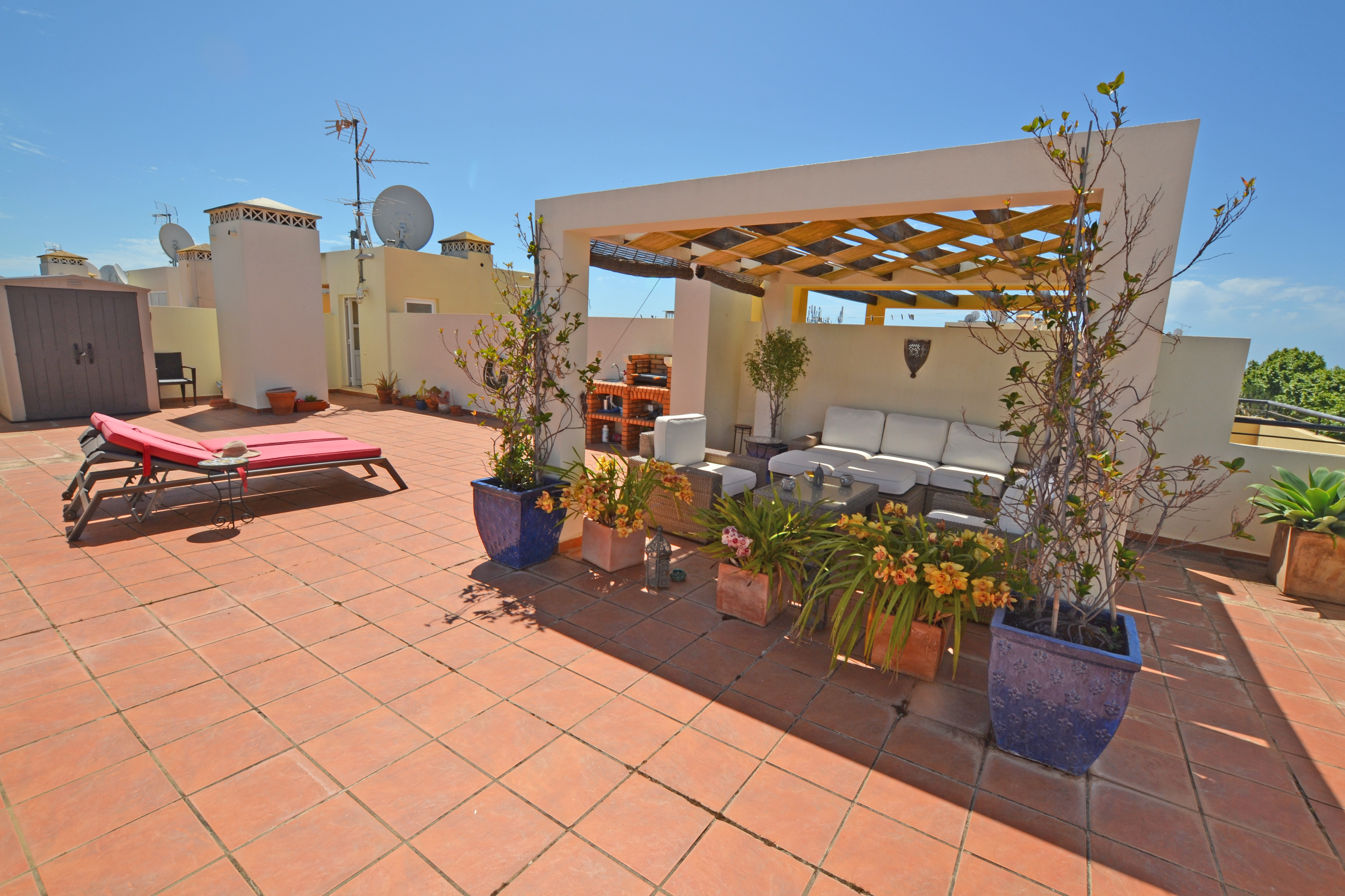 2 Bed, 1 Bath, ApartmentFor Sale, Algarve